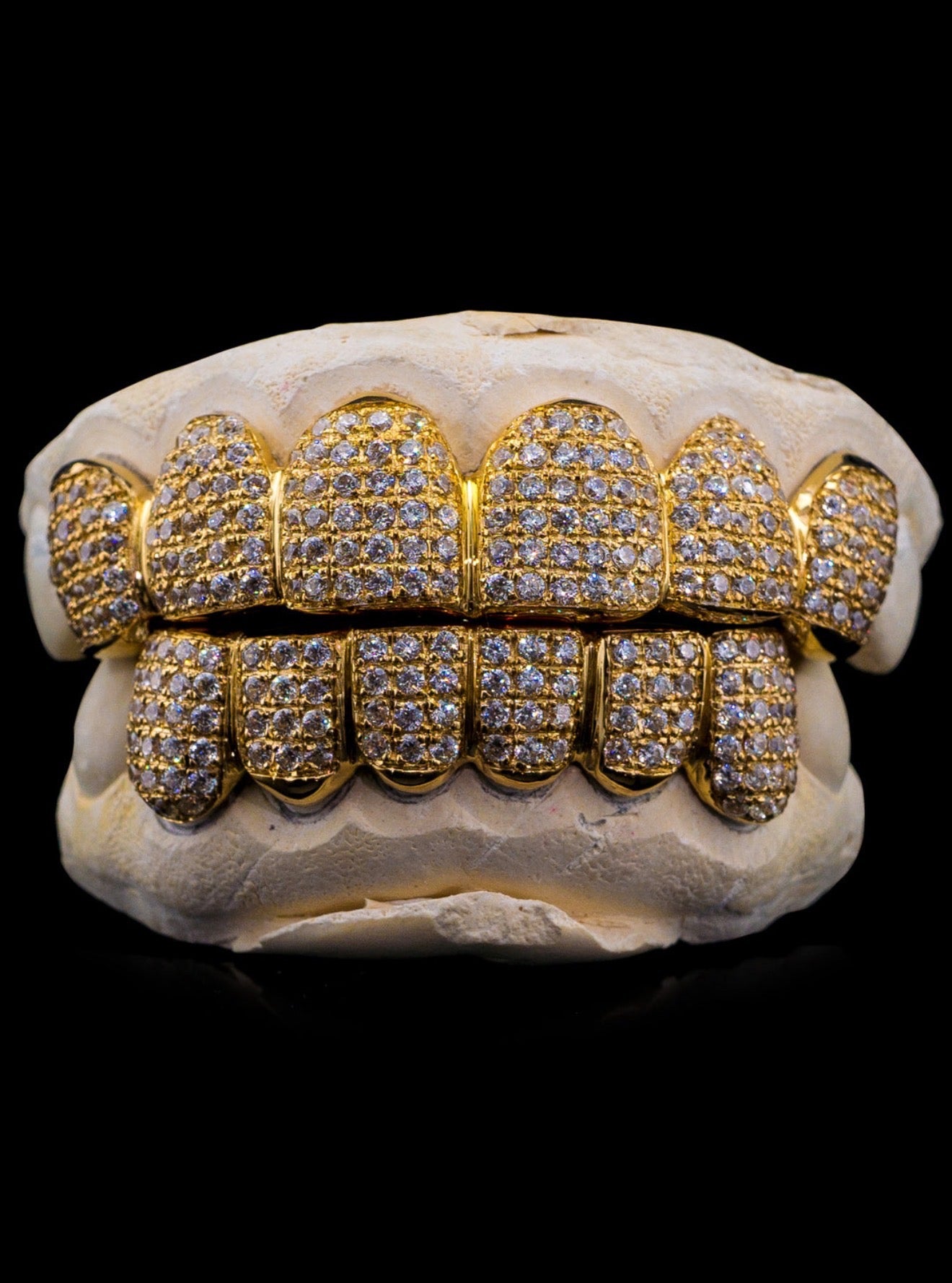 READY TO UPGRADE YOUR SMILE?